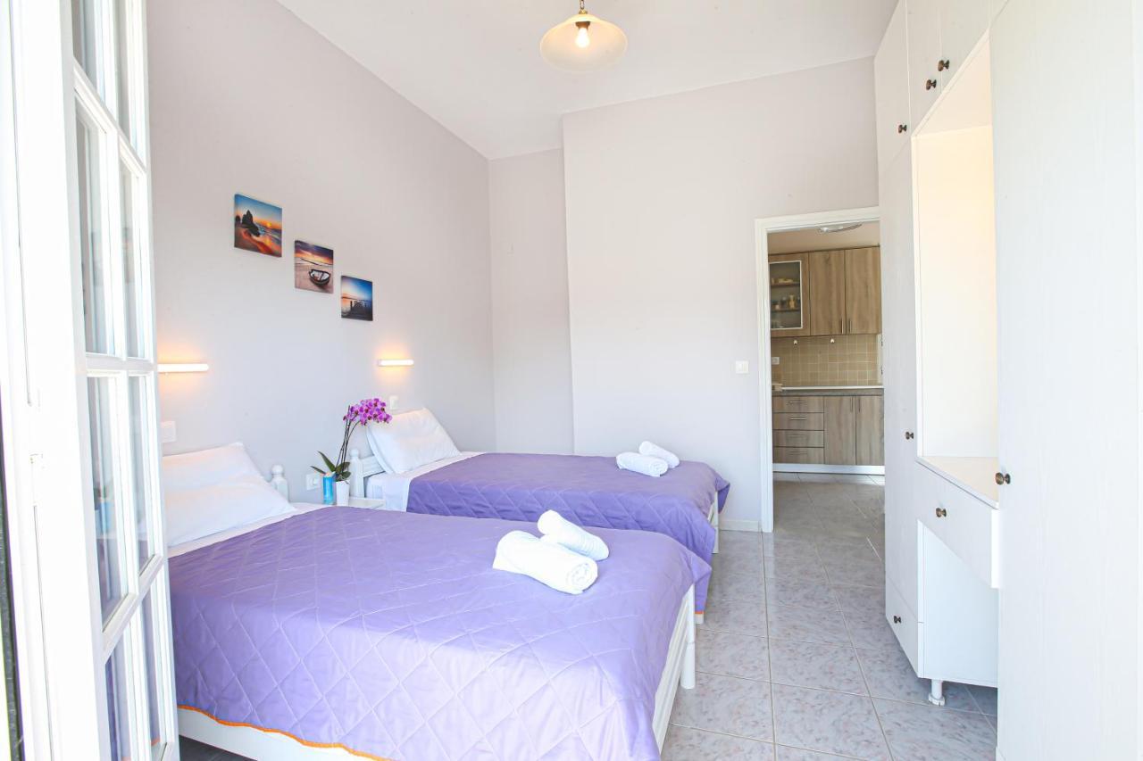Appartement Angela'S House By The Sea à Marathiás Extérieur photo